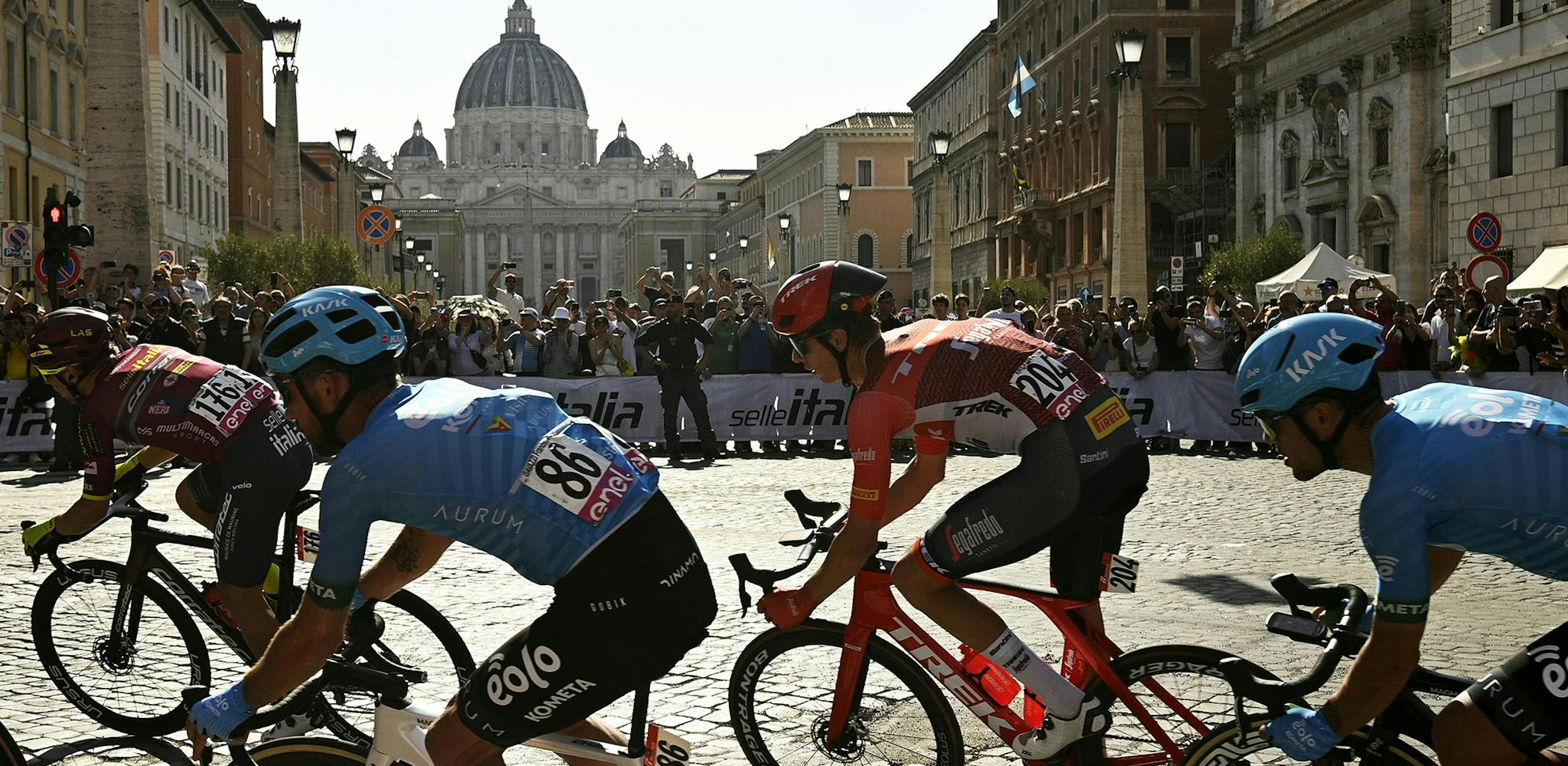 Giro d'Italia header image