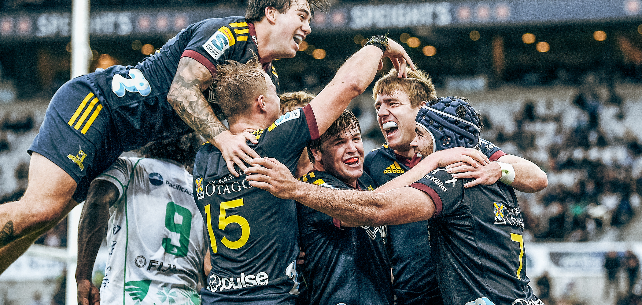 event banner for Highlanders - Queensland Reds