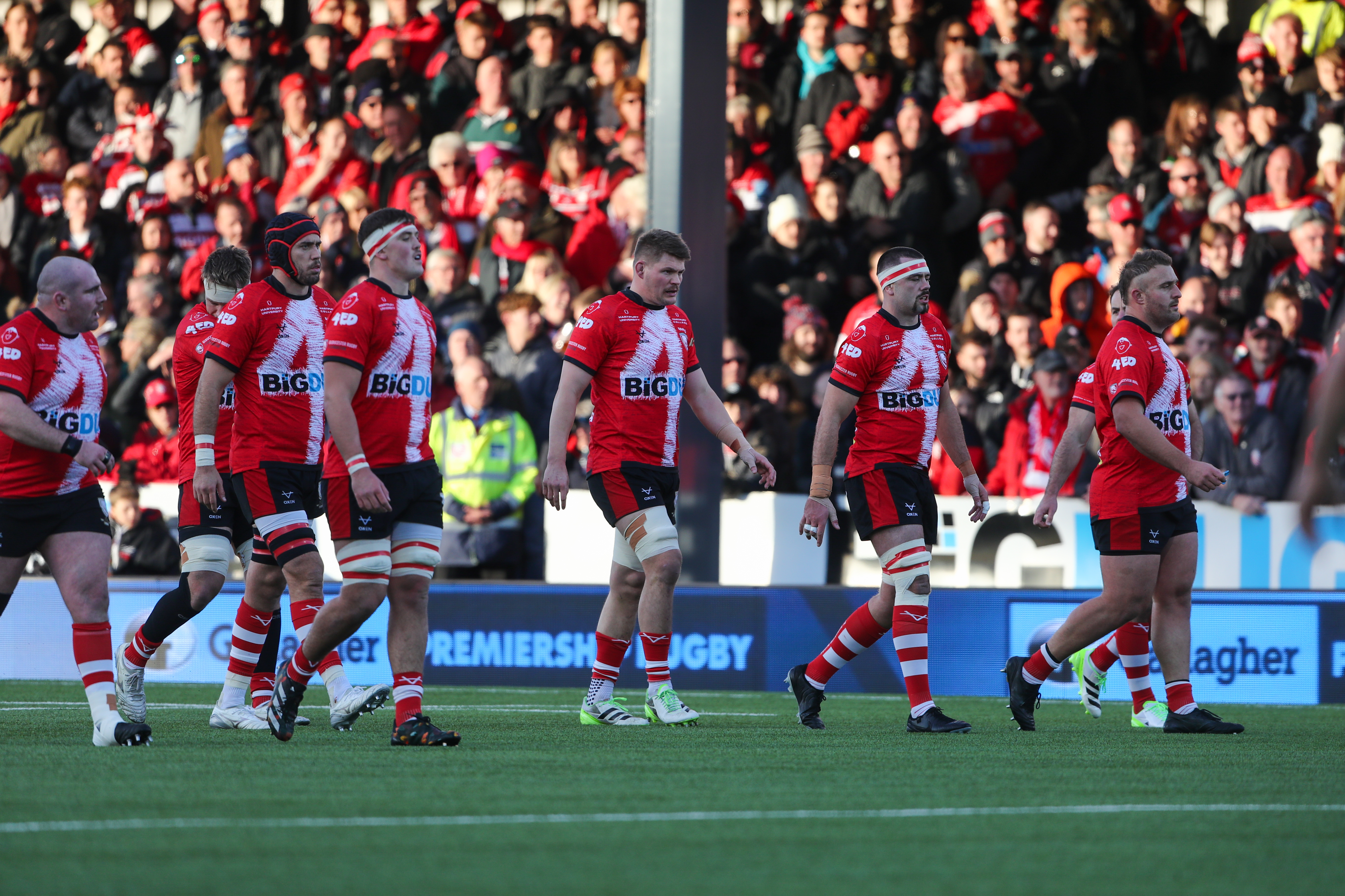 event banner for Gloucester - Leicester Tigers