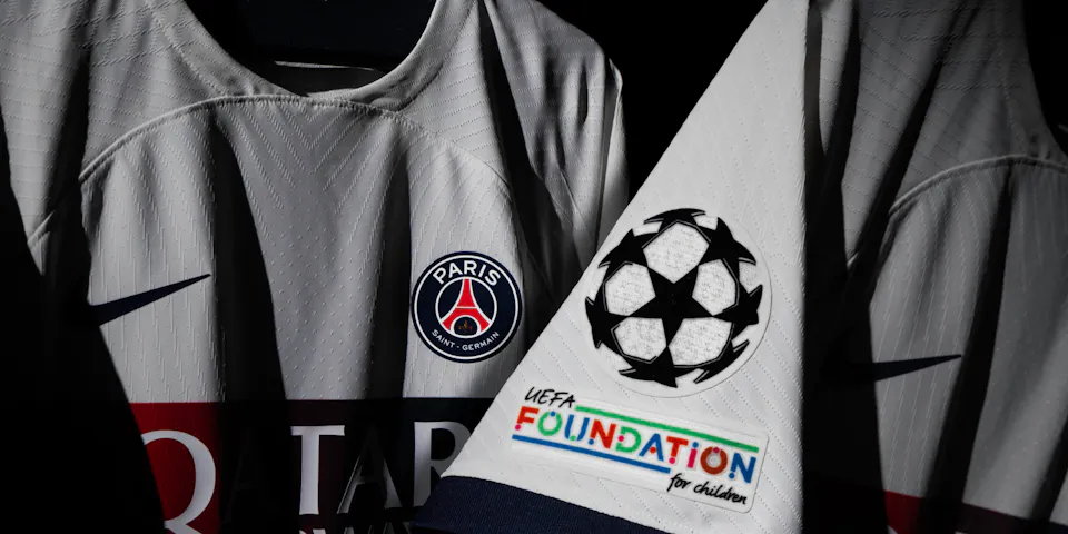 event banner for Borussia Dortmund - Paris Saint-Germain