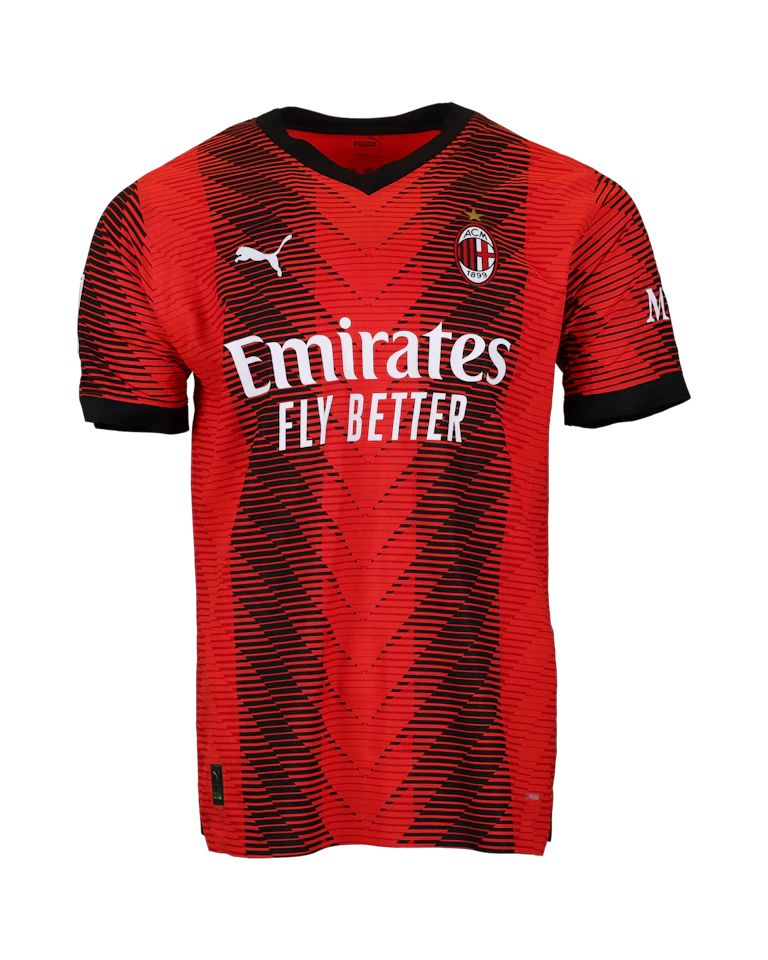 来自AC Milan的Theo Hernández球衣