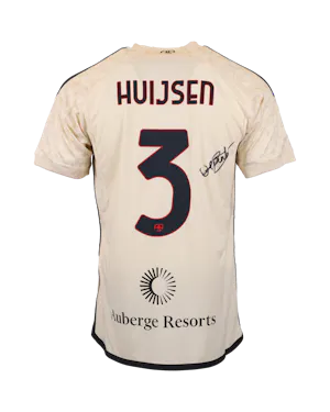 Dean Huijsen AS Roma forması