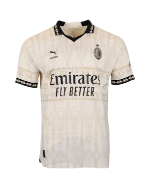 Theo Hernández AC Milan forması