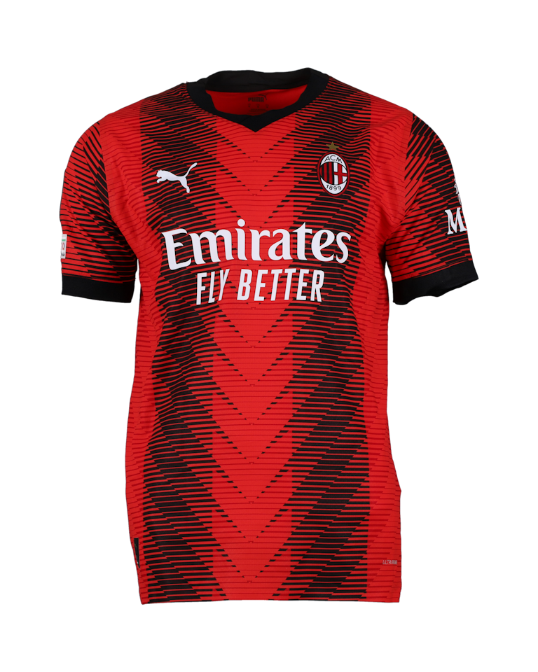Ismaël Bennacer AC Milan camisa.