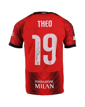 来自AC Milan的Theo Hernández球衣
