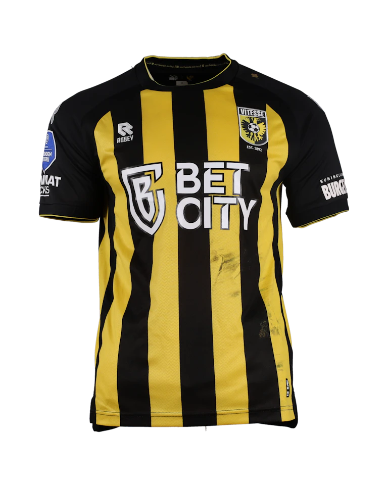 Michael Gonçalves Pinto Vitesse shirt