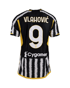 Dušan Vlahović Juventus FC shirt