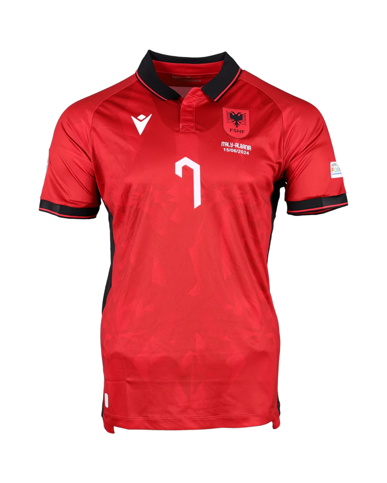 Rey Manaj Albania jersey