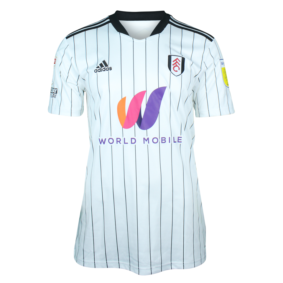 Neco Williams Fulham shirt