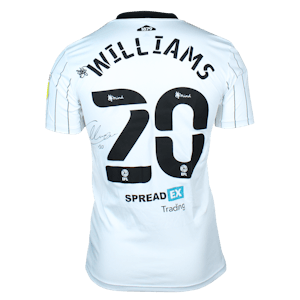 Neco Williams Fulham shirt