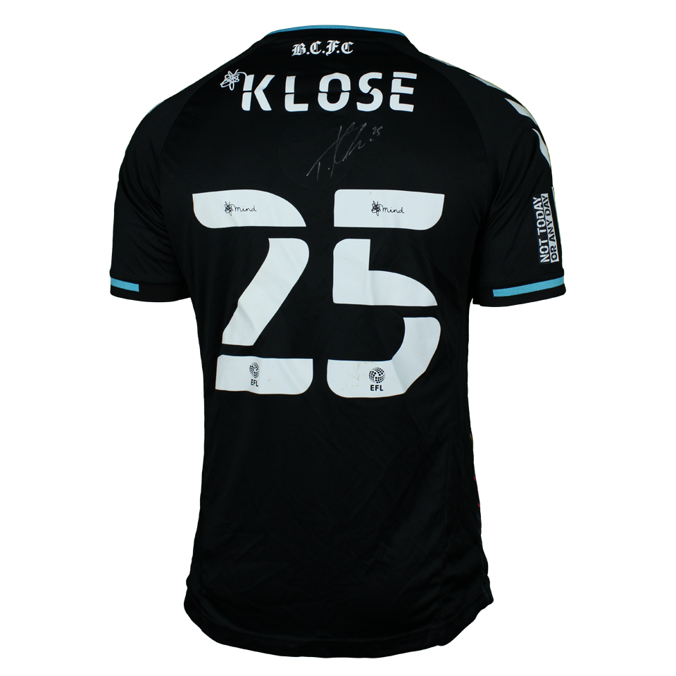 Timm Klose Bristol City shirt