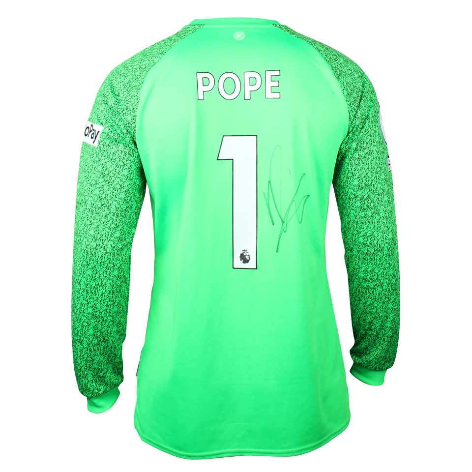 来自Burnley的Nick Pope球衣