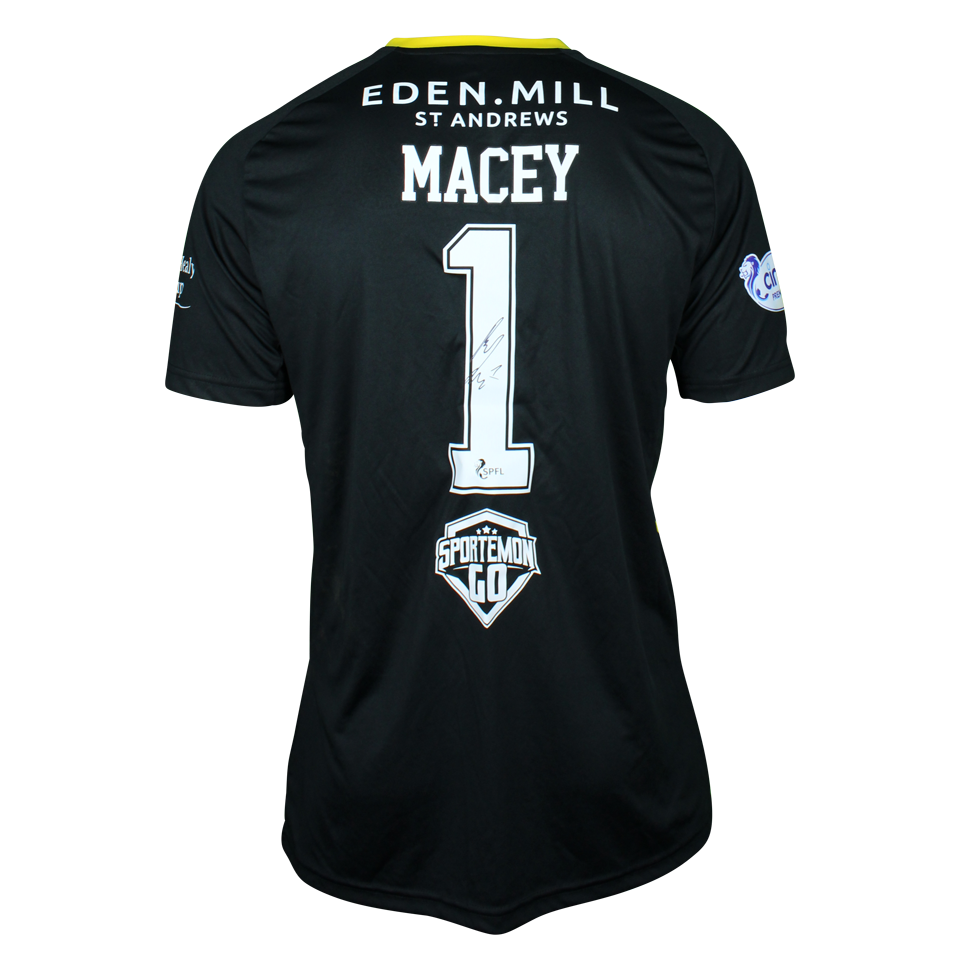 Matt Macey Hibernian shirt