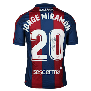 Jorge Miramón Santagertrudis Levante UD shirt