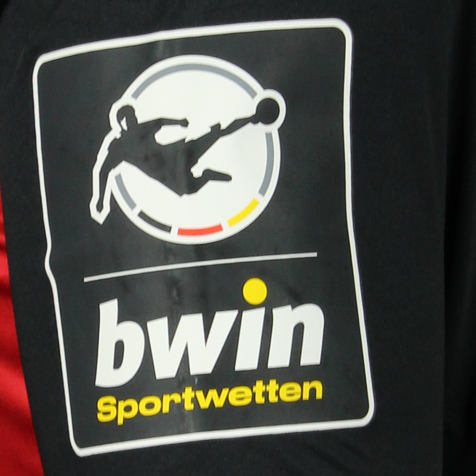 Lucas Brumme Wehen Wiesbaden jersey