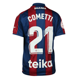 Aldana Cometti Levante Femenino shirt