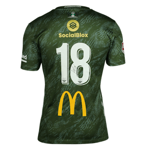 Lorenzo Burnet FC Emmen jersey