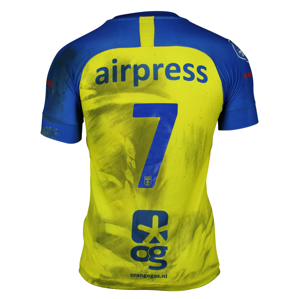 Issa Kallon SC Cambuur shirt