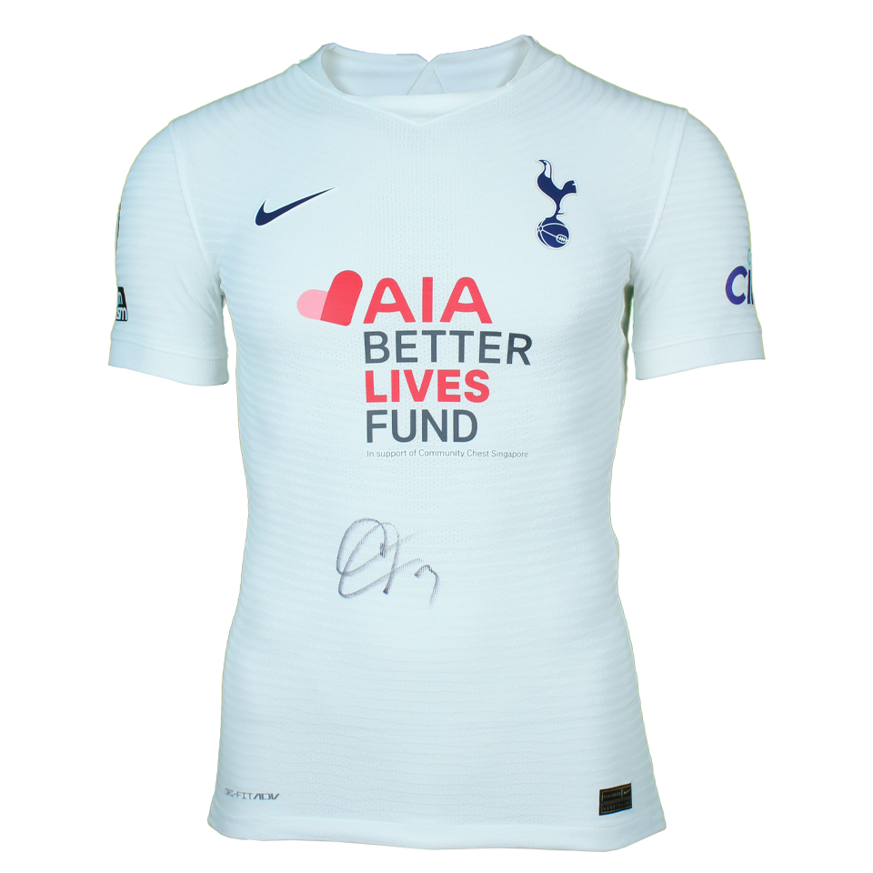 Sergio Reguilón Tottenham Hotspur shirt