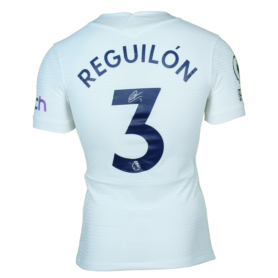 Sergio Reguilón Tottenham Hotspur shirt