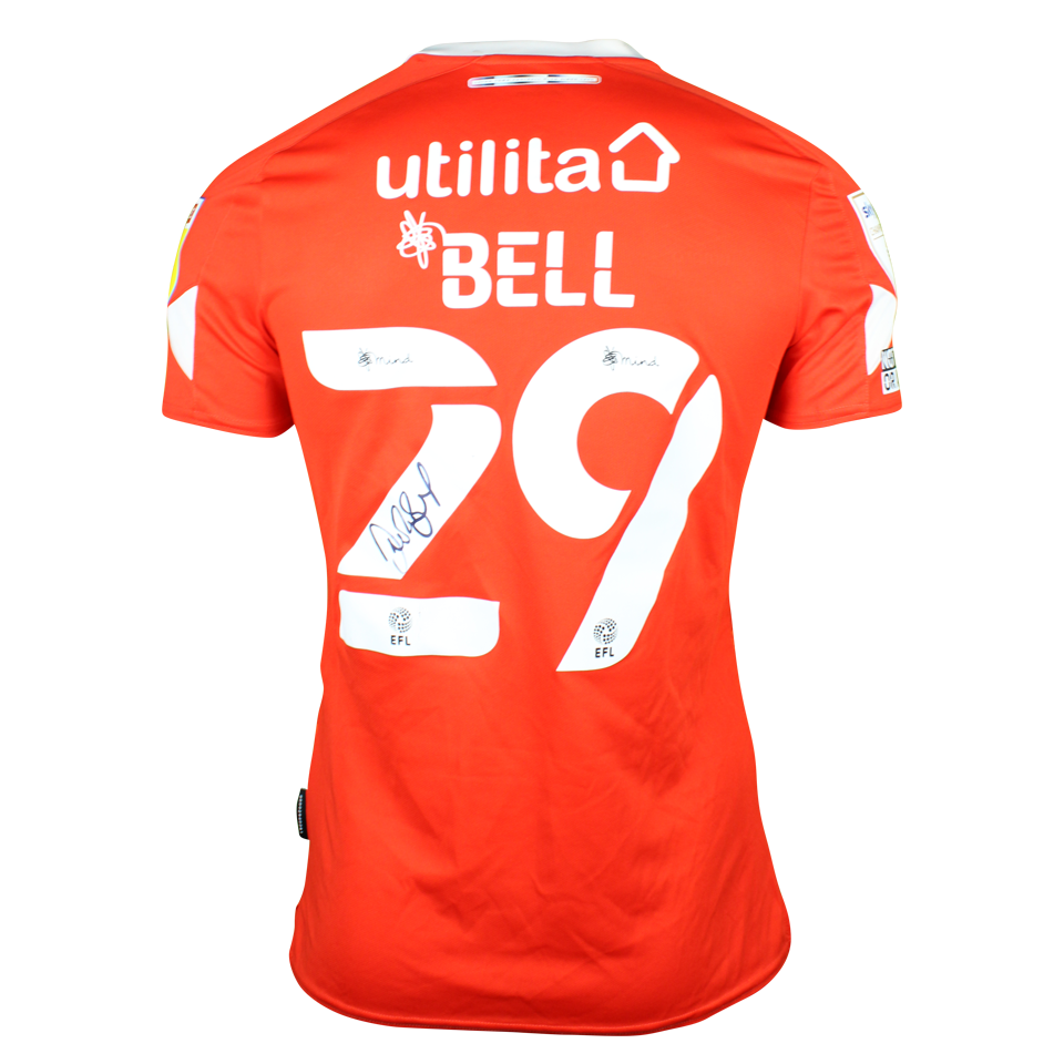 Amari'i Bell Luton Town jersey