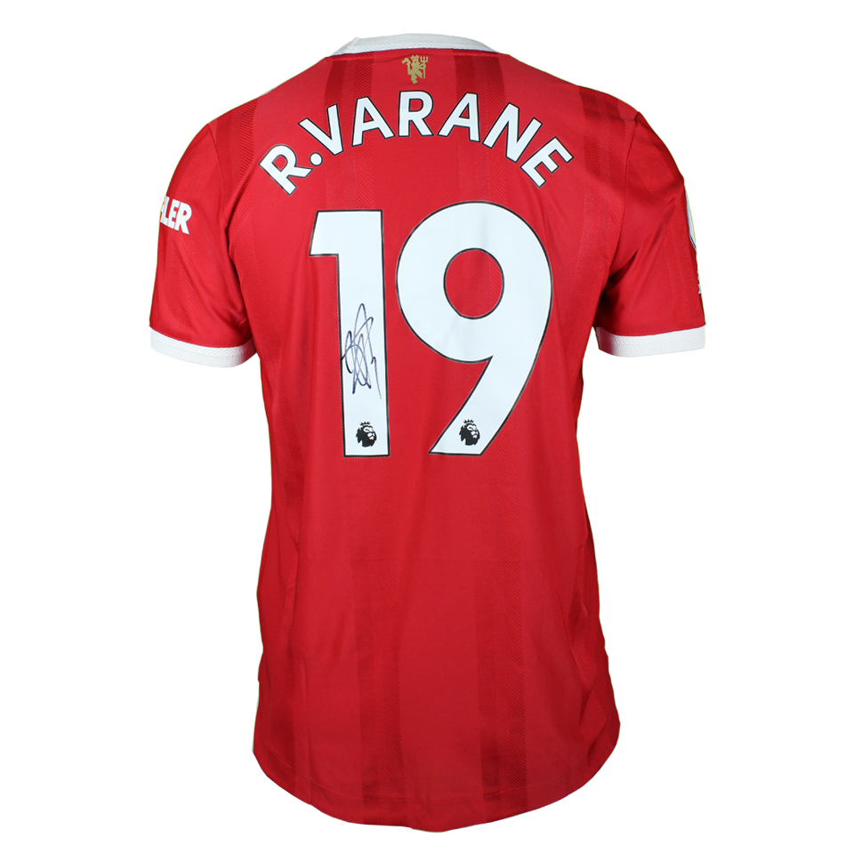 Raphaël Varane Manchester United shirt