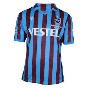 Berat Özdemir Trabzonspor forması