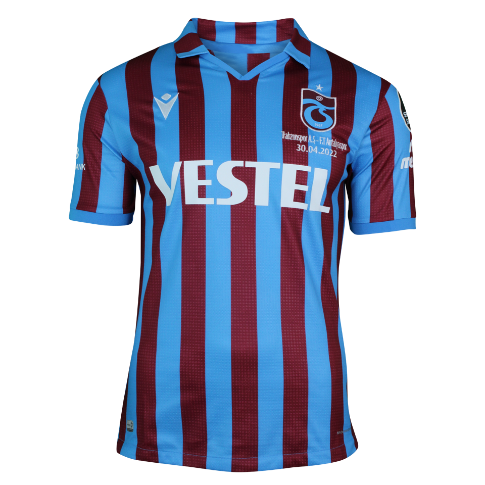 Vitor Hugo Trabzonspor shirt