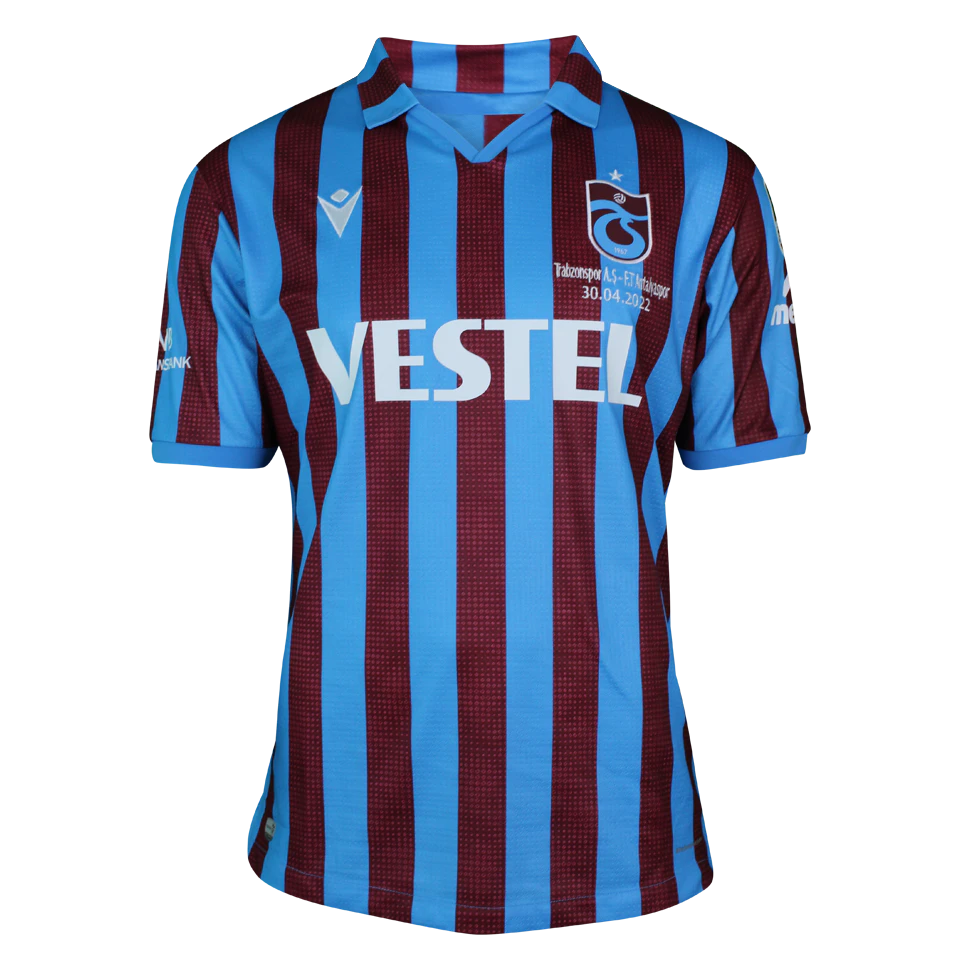 Andreas Evald Cornelius Trabzonspor camisa.