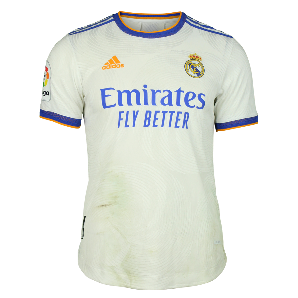 Luka Modrić Real Madrid shirt