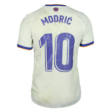 Camiseta Luka Modrić Real Madrid