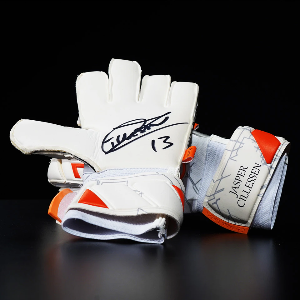 Jasper Cillessen | Signed Gloves