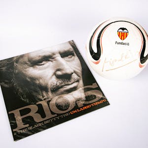 Signed Vinyl and Ball | Signed by Miguel Rios