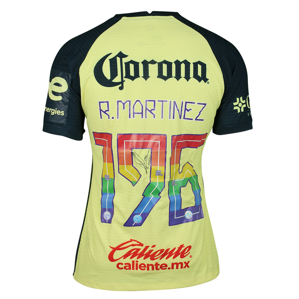 Arturo Martínez