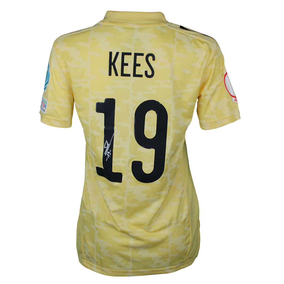 Sari Kees Belgian Red Flames shirt