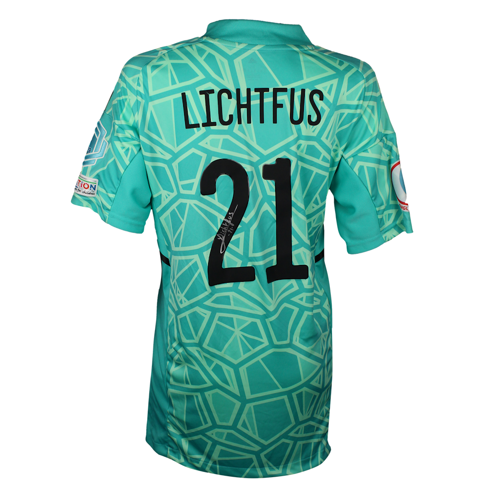 Lisa Lichtfus Belgian Red Flames jersey