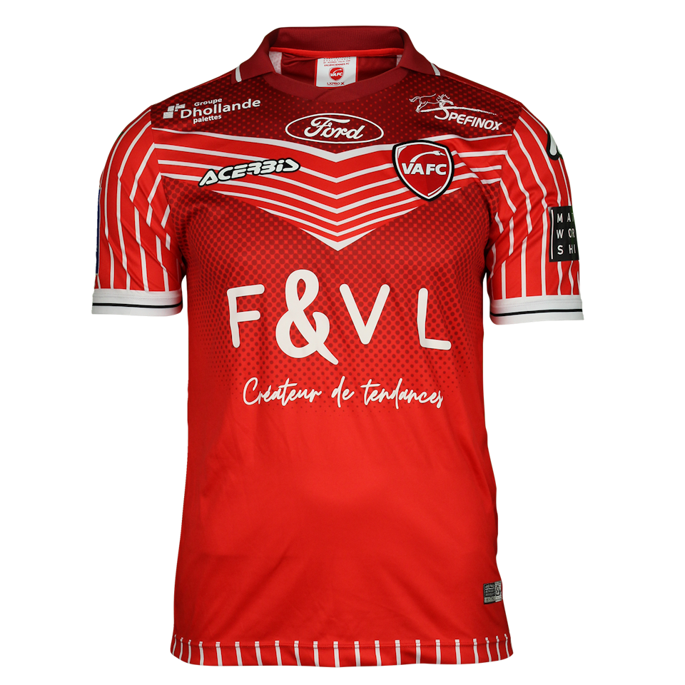 来自Valenciennes FC的Floyd Ayité球衣