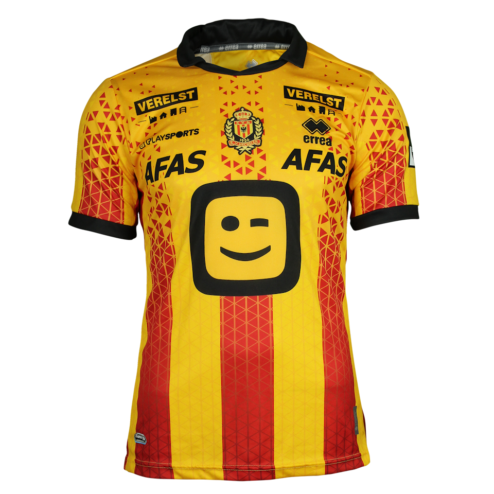 Toon Raemaekers KV Mechelen shirt