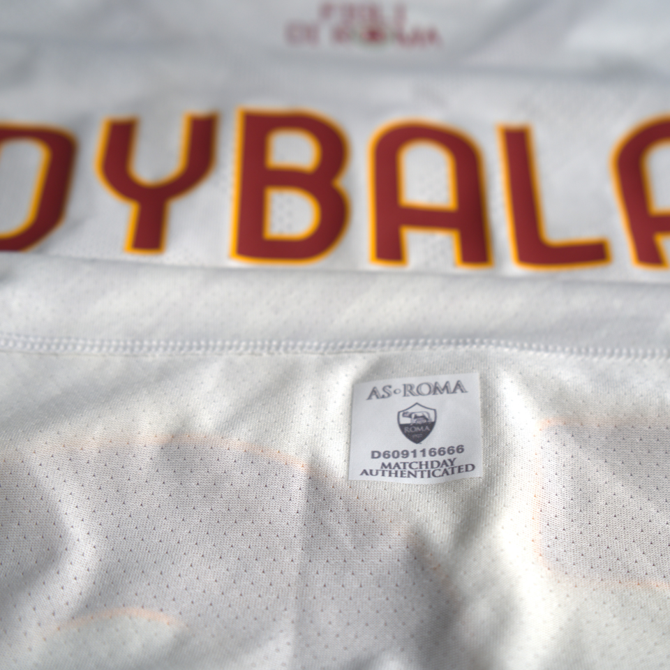 Paulo Dybala AS Roma shirt