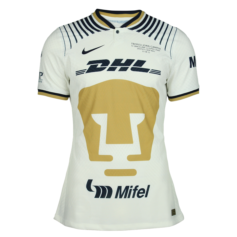 Juan Ignacio Dinenno De Cara Pumas shirt