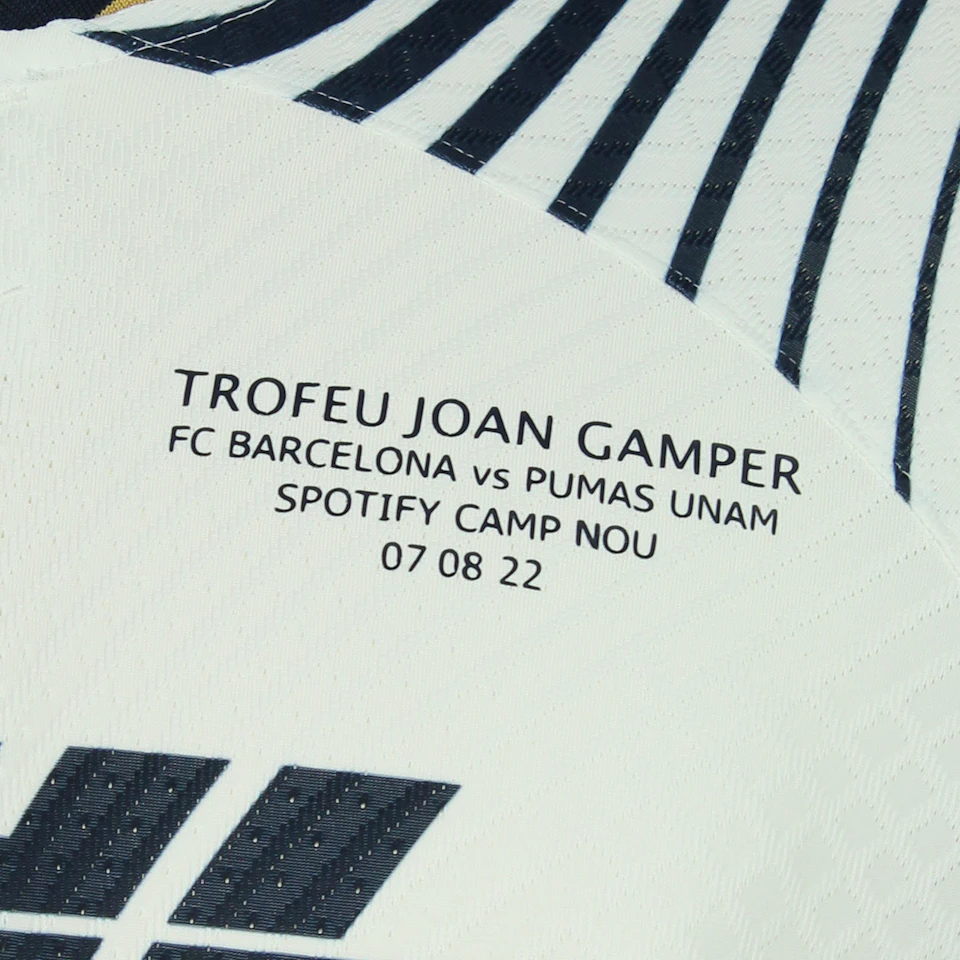 Daniel Alves da Silva Pumas shirt