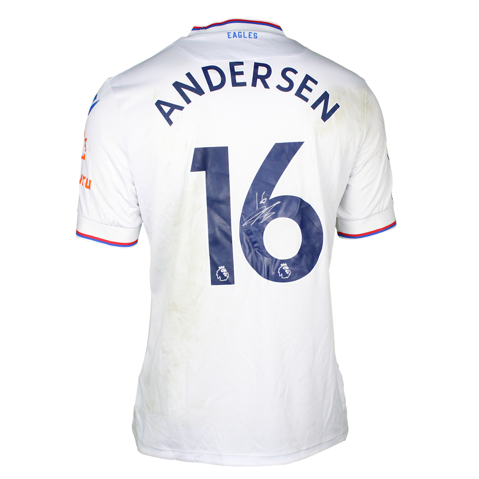 Joachim Andersen Crystal Palace のシャツ