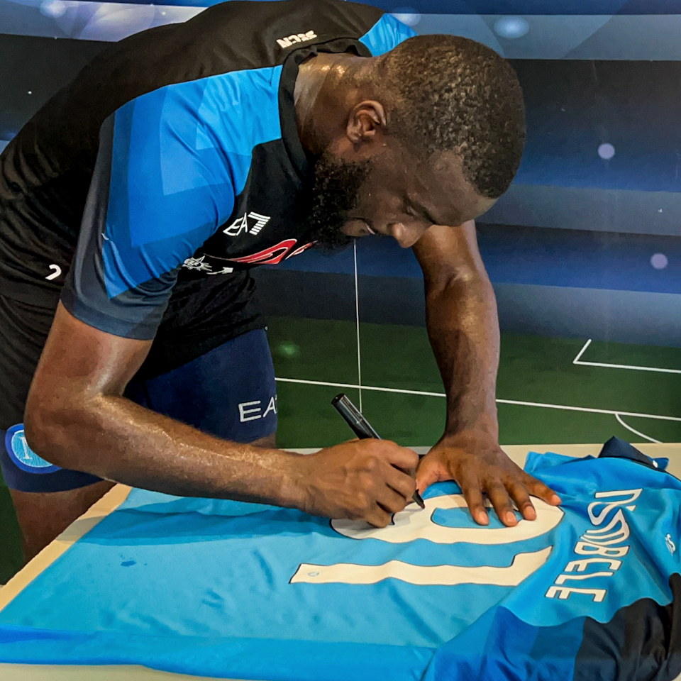 Tanguy Ndombele Napoli shirt