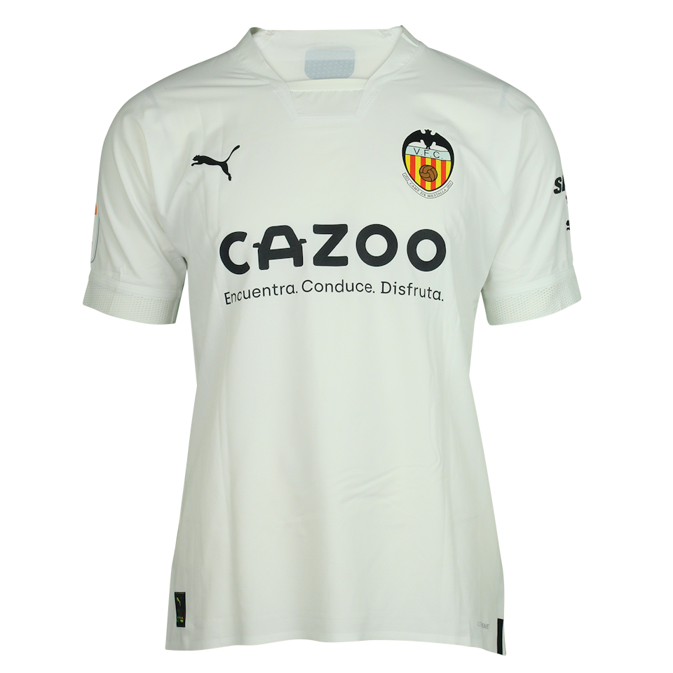 Cristhian Mosquera Valencia CF shirt
