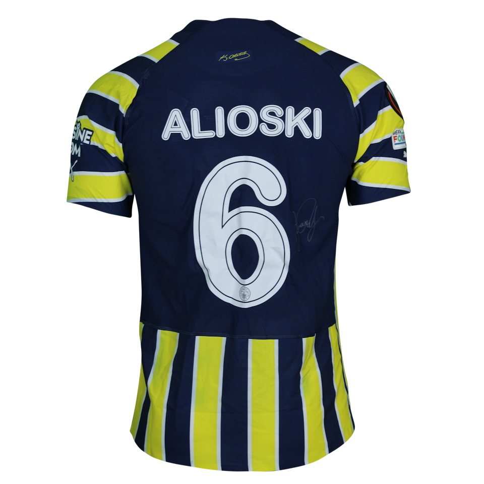 Ezdzhan Alioski Fenerbahçe shirt