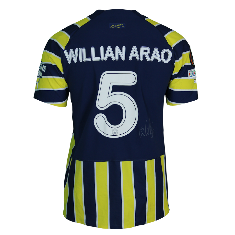 Willian Arão Fenerbahçe forması