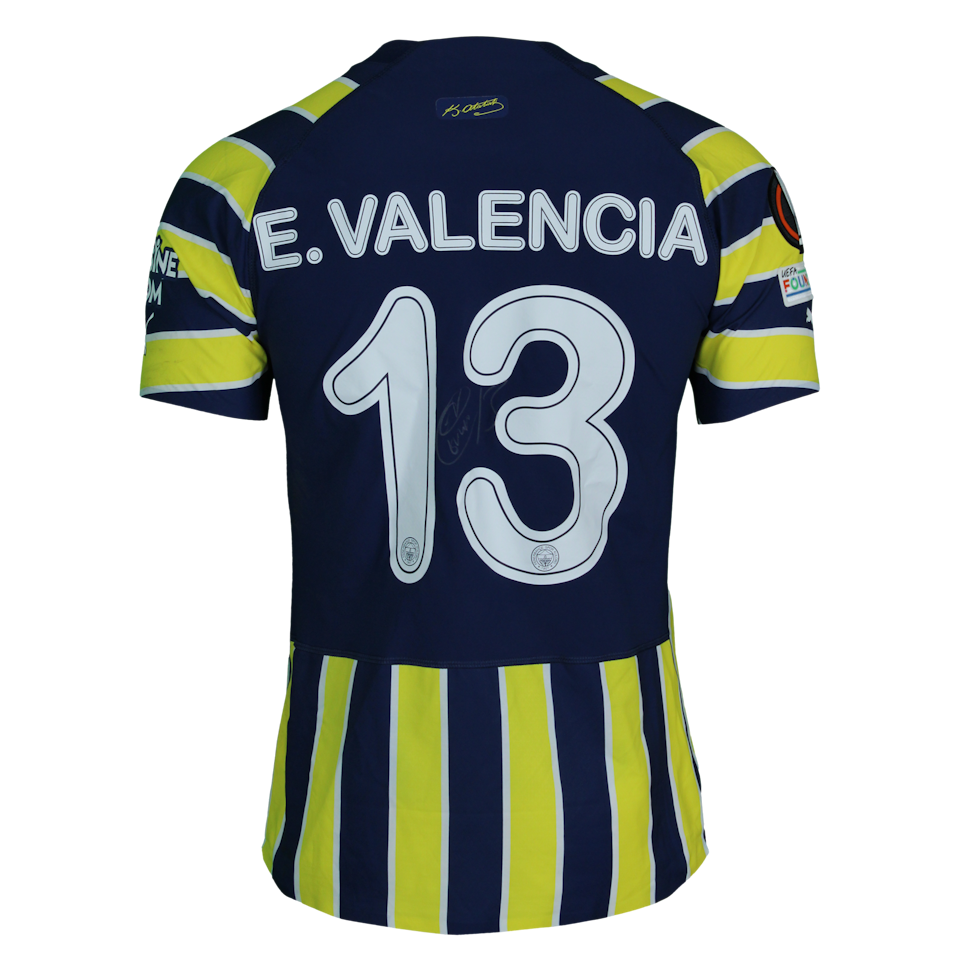 Enner Valencia  Fenerbahçe forması