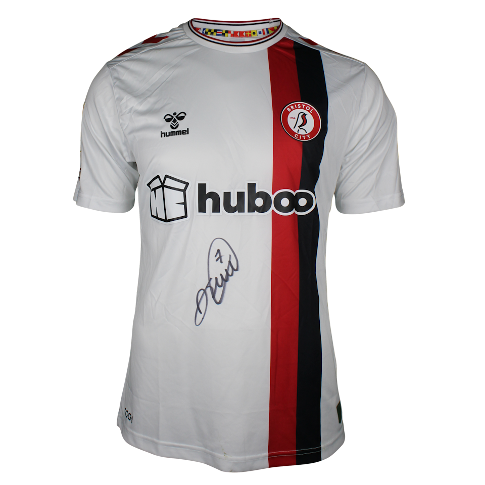 Alex Scott Bristol City jersey