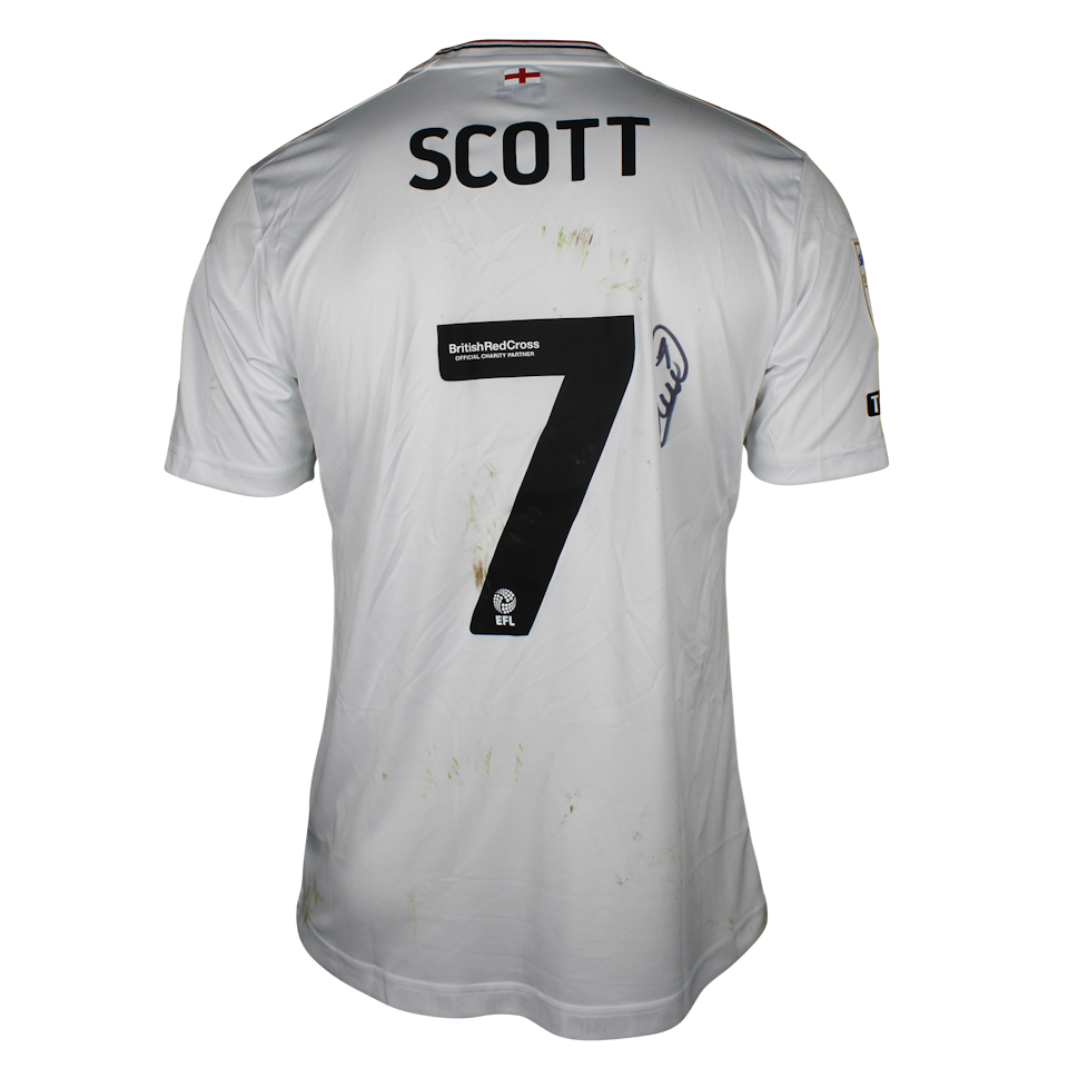 Alex Scott Bristol City jersey
