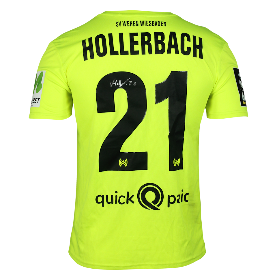 Benedict Hollerbach Wehen Wiesbaden shirt